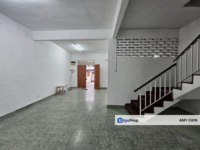 House for sale in Country Heights Damansara, Kuala Lumpur