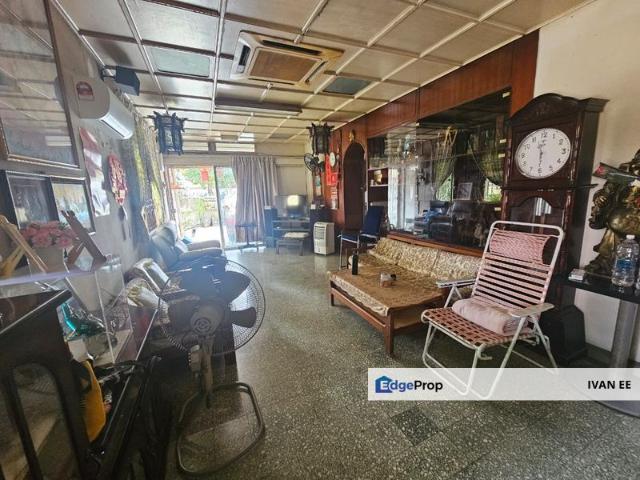 House for sale in Country Heights Damansara, Kuala Lumpur