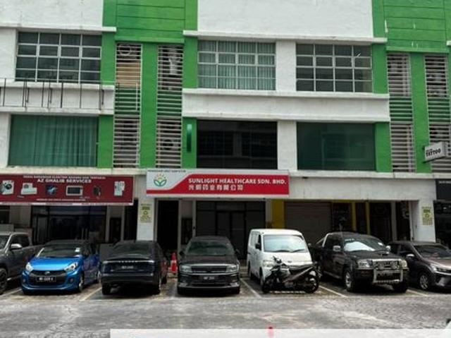 Shop for sale in Kuala Lumpur, Country Heights Damansara