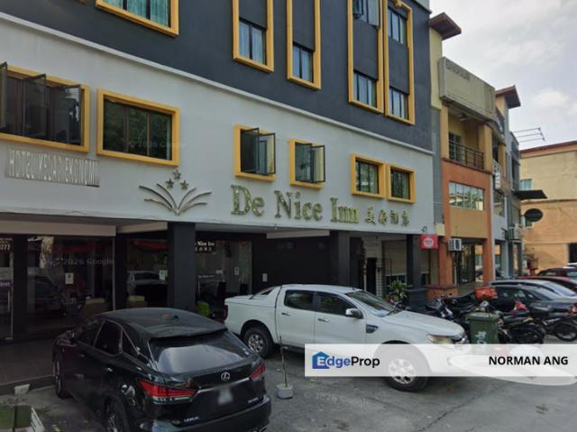 Shop for rent in Country Heights Damansara, Kuala Lumpur