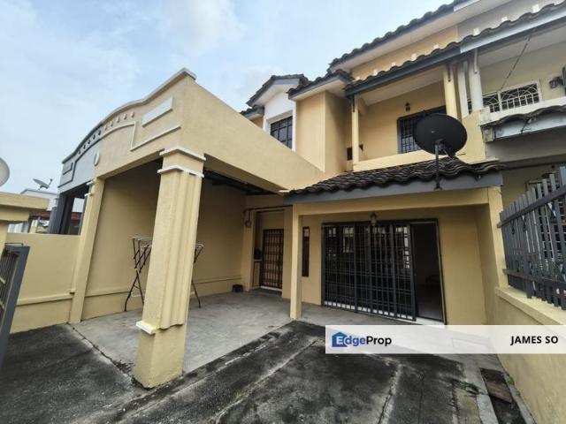 House for rent in Malaka