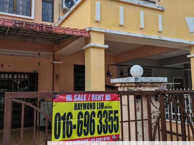 House for sale in Malaka