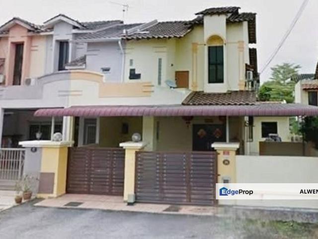 House for sale in Malaka