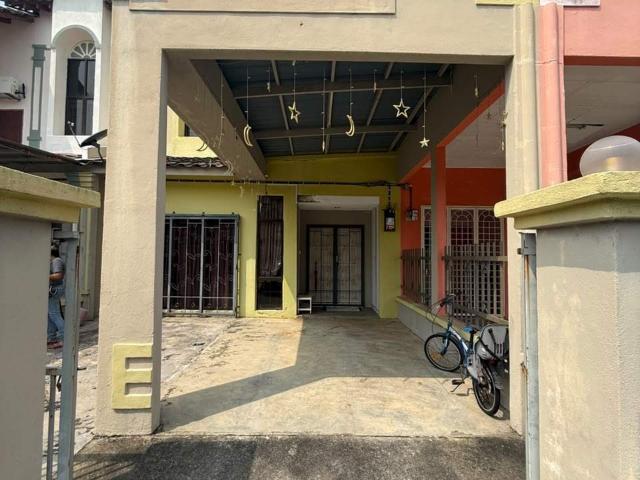 Room for rent in Ayer Keroh, Melaka Tengah