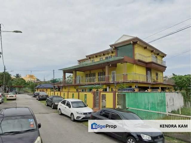 House for sale in Country Heights Damansara, Kuala Lumpur