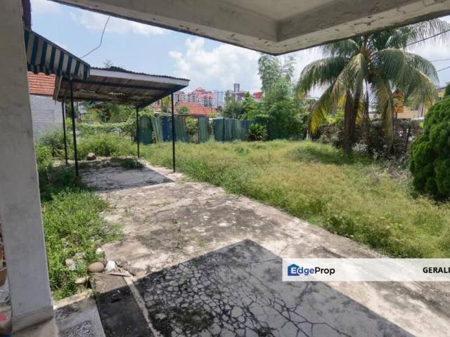 House for sale in Country Heights Damansara, Kuala Lumpur