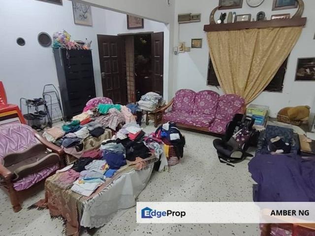 House for sale in Country Heights Damansara, Kuala Lumpur