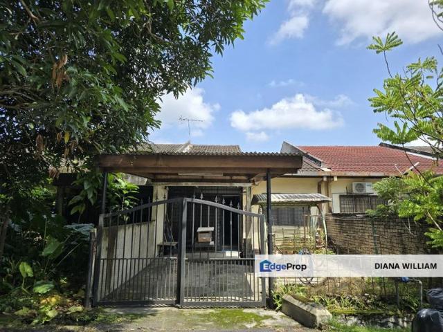 House for sale in Kajang, Langat