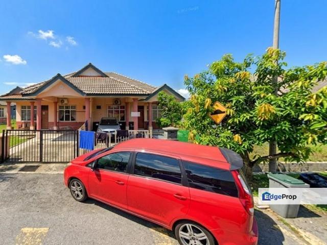 House for sale in Sendayan Village, Negeri Sembilan