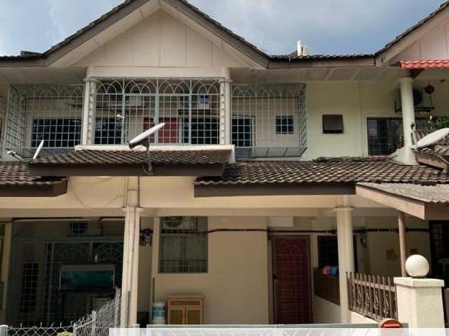 House for sale in Langat, Selangor