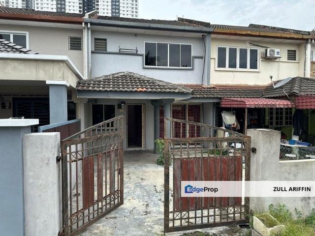 House for sale in Langat, Selangor
