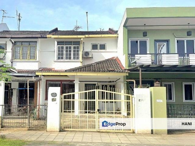House for sale in Langat, Selangor