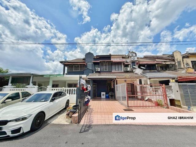 House for sale in Langat, Selangor