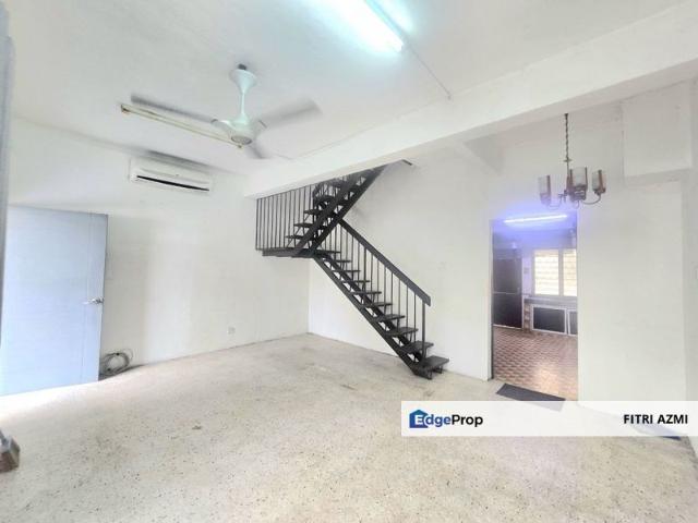 House for sale in Langat, Selangor