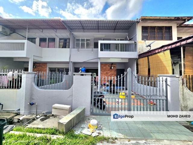 House for sale in Langat, Selangor