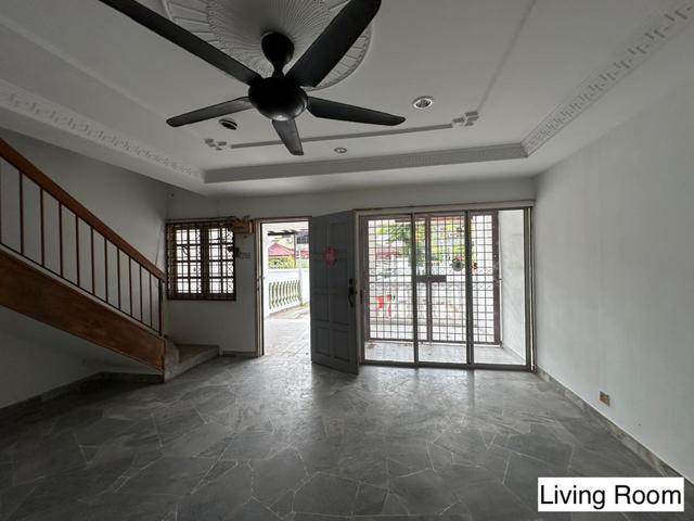 Terraced House for sale in Country Heights Damansara, Kuala Lumpur