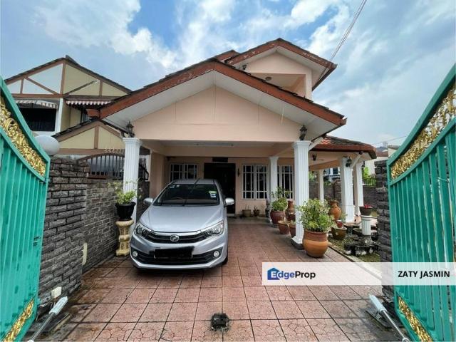 House for sale in Langat, Selangor