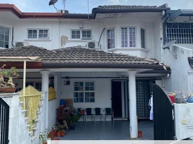House for sale in Langat, Selangor