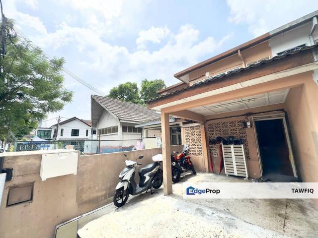 House for sale in Langat, Selangor
