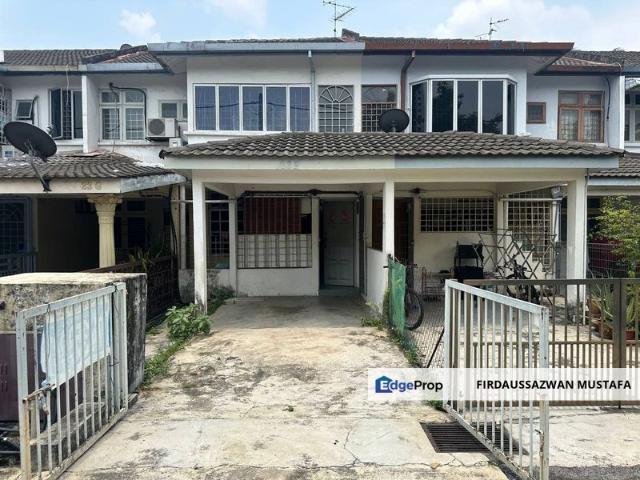 House for sale in Langat, Selangor