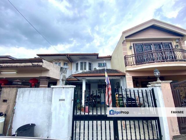 House for sale in Langat, Selangor