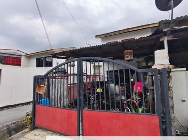 House for rent in Langat, Selangor