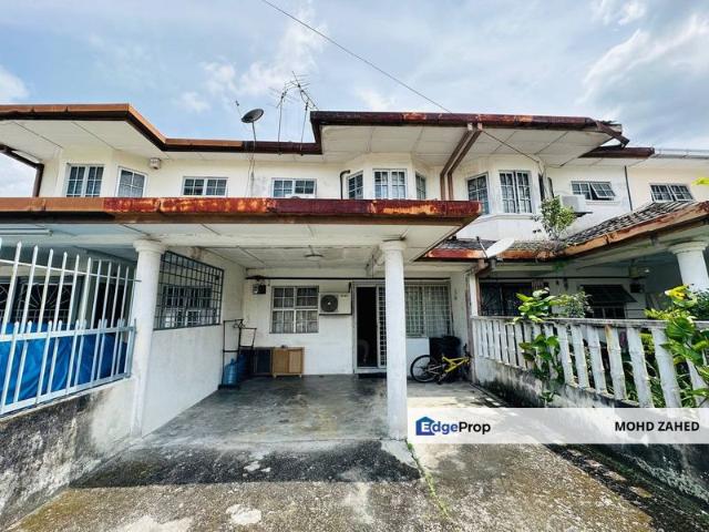 House for sale in Langat, Selangor