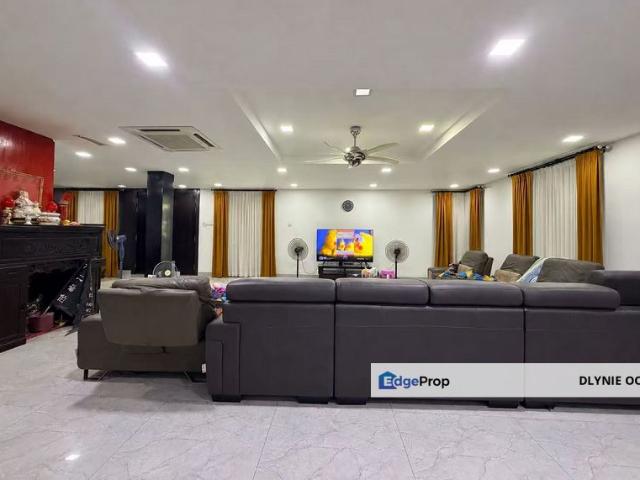 House for sale in Langat, Selangor
