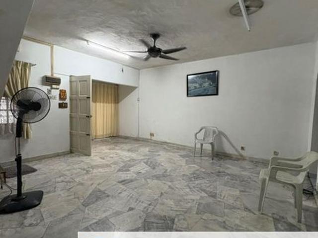 House for sale in Country Heights Damansara, Kuala Lumpur