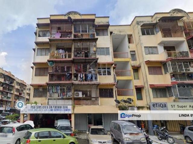 Flat for sale in Langat, Selangor