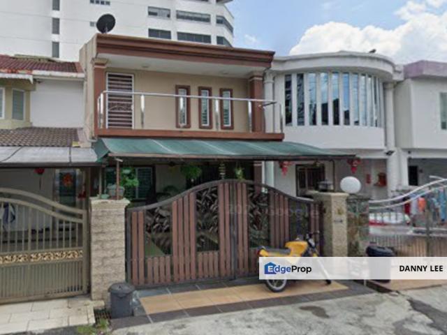 House for sale in Country Heights Damansara, Kuala Lumpur