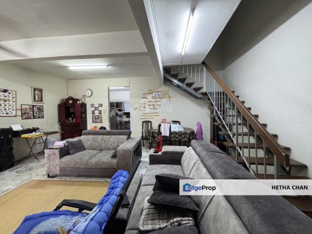 House for sale in Country Heights Damansara, Kuala Lumpur