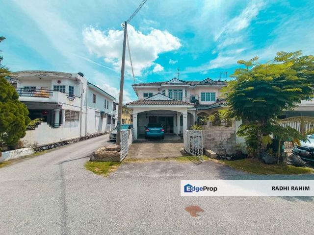 House for sale in Country Heights Damansara, Kuala Lumpur