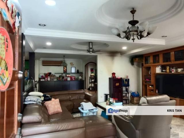 House for sale in Country Heights Damansara, Kuala Lumpur