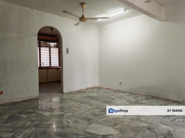 House for sale in Country Heights Damansara, Kuala Lumpur