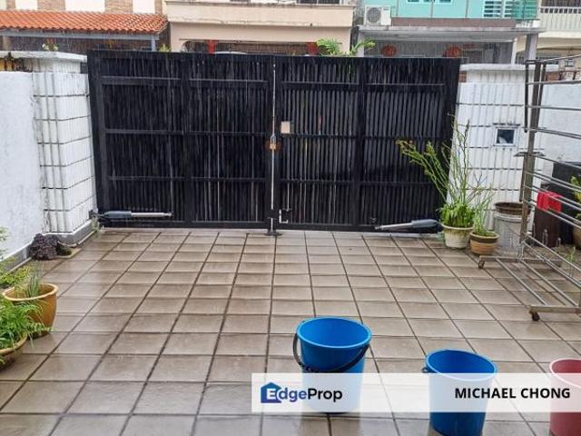 House for sale in Country Heights Damansara, Kuala Lumpur