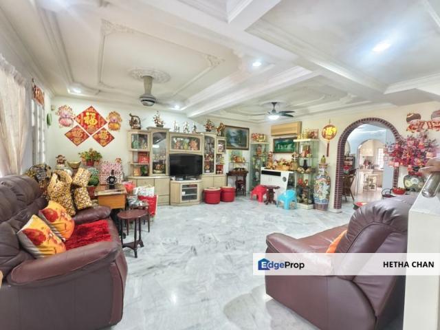 House for sale in Country Heights Damansara, Kuala Lumpur