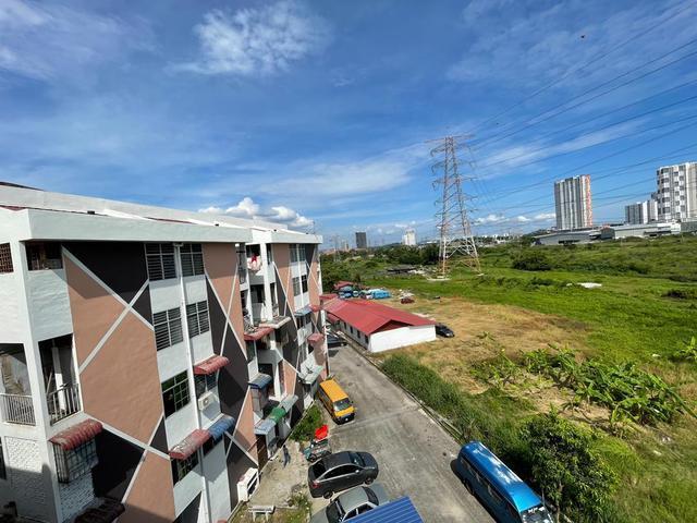 Flat for sale in Wellesley, Penang