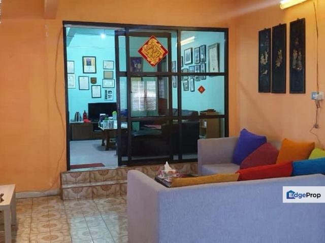 House for sale in Petaling, Damansara Damai