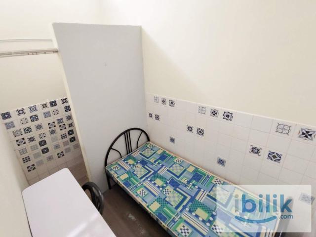 Room for rent in Petaling, Damansara Damai