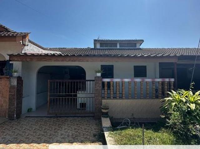 House for sale in Perak, Parit