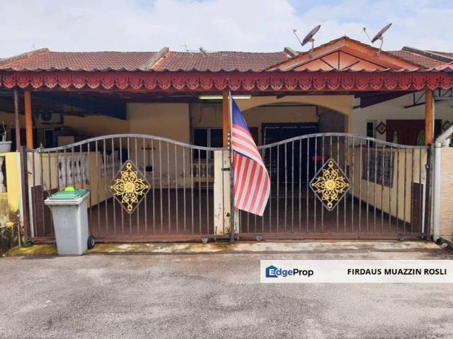 House for sale in Taman Bunga Cempaka Biru, Parit Raja
