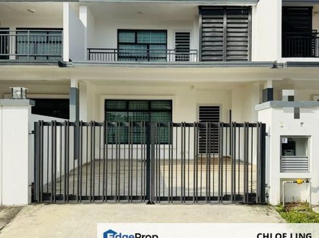 House for sale in Sendayan Village, Negeri Sembilan