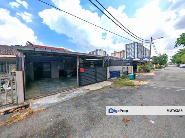 House for sale in Kajang, Langat