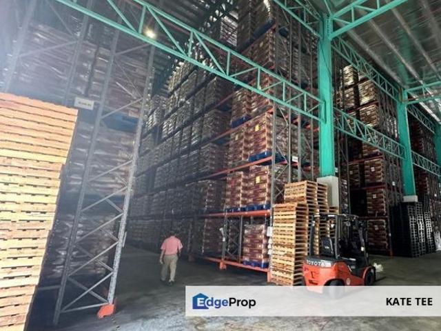 Warehouse for rent in Pasir Gudang, Johor