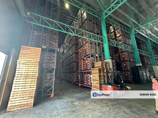 Warehouse for rent in Pasir Gudang, Johor Bahru