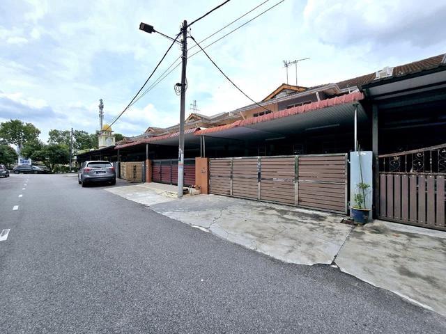 Terraced House for sale in Wellesley, Penang