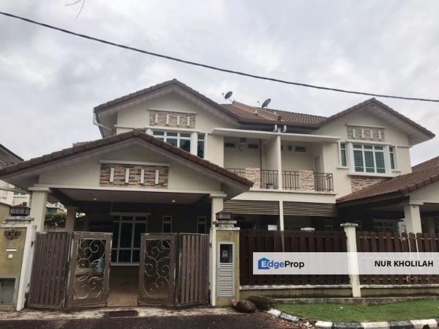 House for sale in Malaka