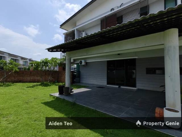 Residential House for sale in Malaka