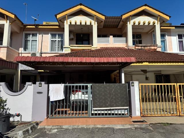 Terraced House for sale in Wellesley, Penang